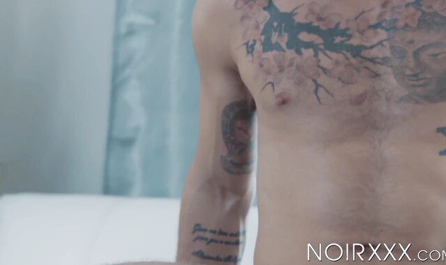 Hunky black dude Pheonix Fellington anal fucks Colton Grey