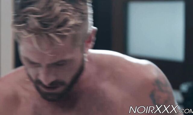 Remy Cruze has BBC blown before fucking inked homo