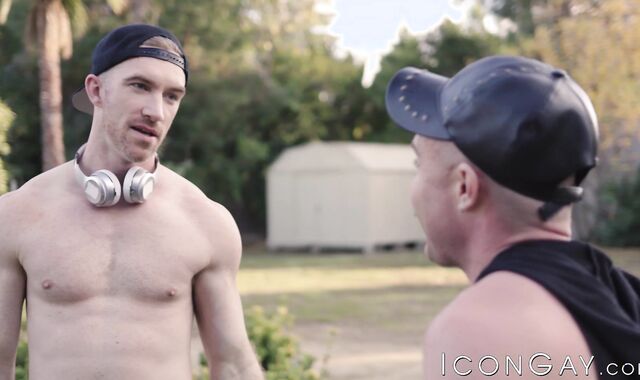Handsome jock Nick Fitt bareback fucking blonde gay after BJ