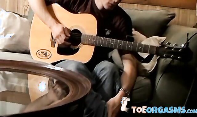 Big cocked stud wanks off his big long dick and cums