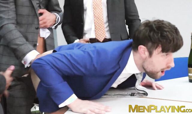 Naughty hunk Drew Dixon double penetrated by coworkers