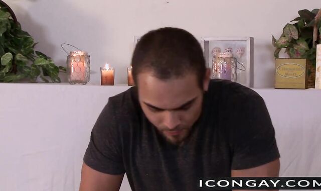 Twink Sam sticks his cock in horny masseur Brocks tight ass