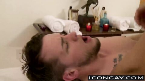 Masseur Andrew Fitch likes ramming his cock in his tight ass