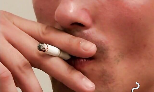 Oral and smoking amusement offered by Twink to a hot dude