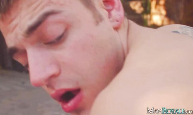 GayRoom: Fucky-Fucky episode with Calvin Koons & Luke Hass