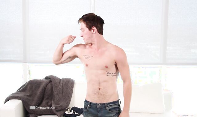 GayRoom - Catapulting hard together with Logan and Logan Taylor