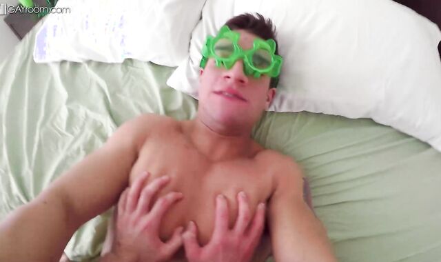 GayRoom - Hooker Blayne Wilson boning