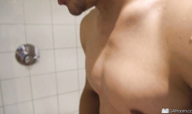 GayRoom: Erik Andrews got wedged rock rock hard