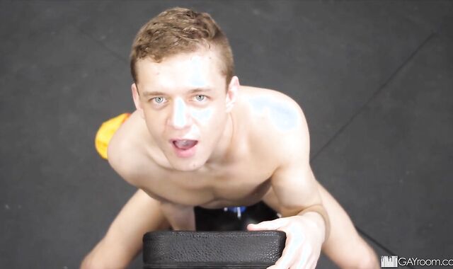 GayRoom - Ian Levine helps with rock stiff pounding