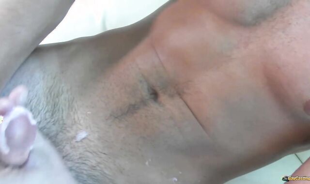 GayRoom: Derek Sky gets smashed