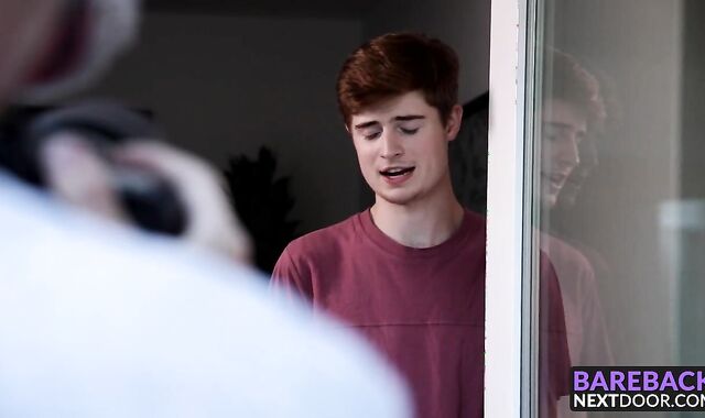 Travis Berkley fucks his online date Christian Bay