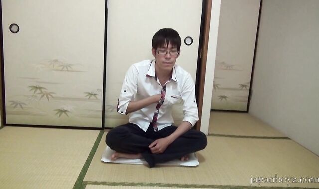 GayAsianNetwork: Twunk stud Kento jizm-shot at the audition