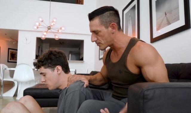 DadCreep - College boy Andy Adler toying with Jax Thirio