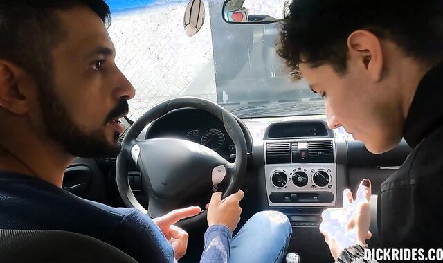 Boner Rides: Julian Shul bends to get humped