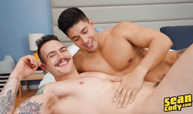 SeanCody: Muscle brazilian gay Paco craving gagging