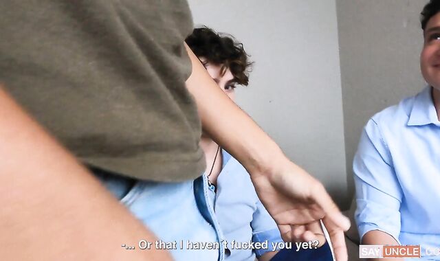 LatinLeche: Joe Dave & Vic Youngster next to Enrique Mudu