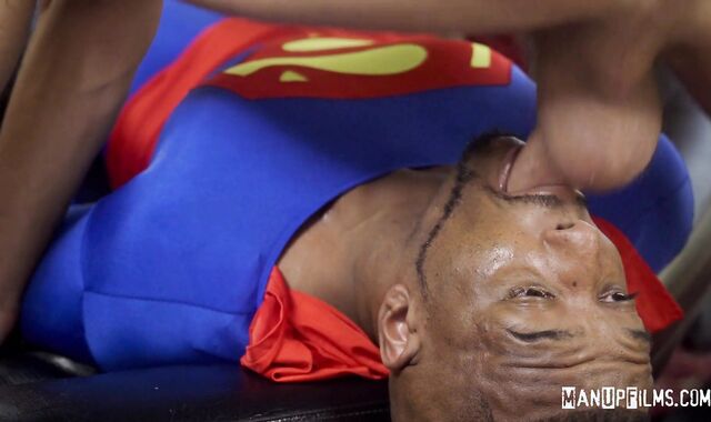 ManUpFilms: Micah Martinez and muscle Isaac X without a condom jism-shot