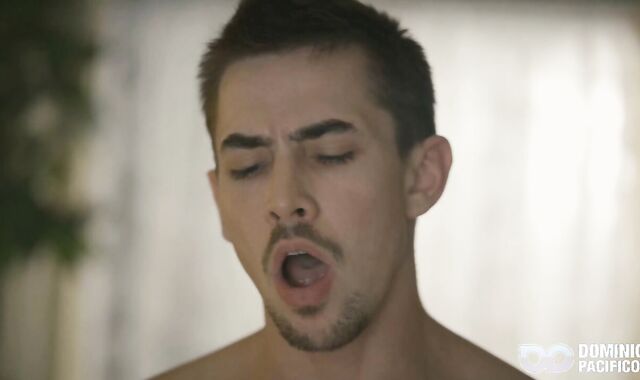 FetishMen: Yelling boyfriend Wank Hunter need messy pummeling
