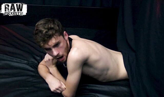 RawFuckBoys - Salami-Wringing first-timer Scott agrees to breeding