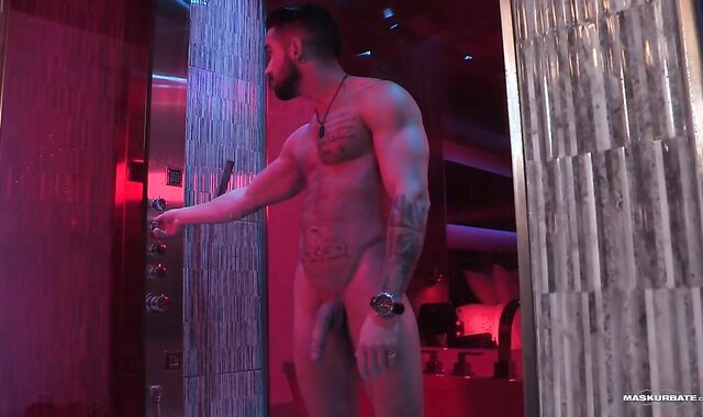 Maskurbate - Very fantastic Zack Lemec in bathroom