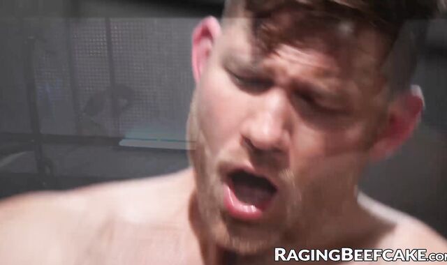 Massive cock hunk Andre performs analingus on Cadens hole