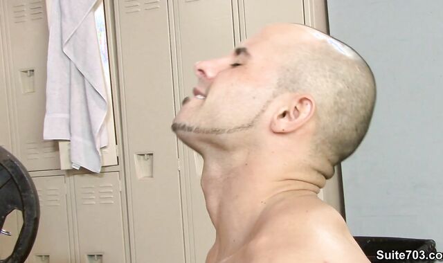 Supah-Steaming Jocks Supah-Nice Jizz-Pumps: AL Carter kissing each other