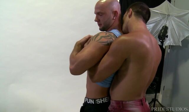 ExtraBigDicks Armando De Armas & Brayden Allen