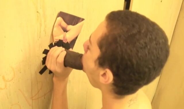 GloryholeAndHandjobs: Phillip spunked in the morning
