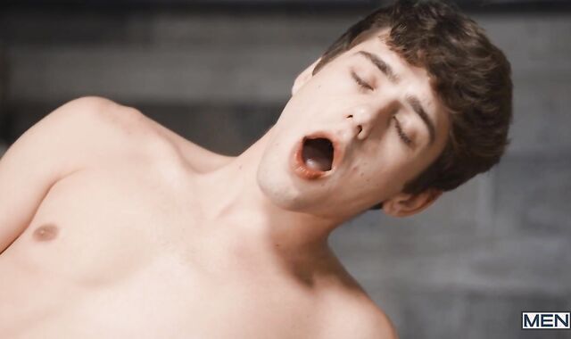 Screw My Nail Fuckhole: Clark Reid & muscle Joey Mills desire smacking