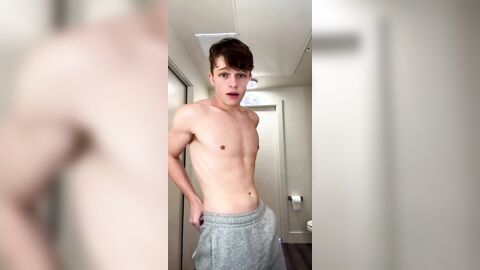 Super sexy guy (3 videos)