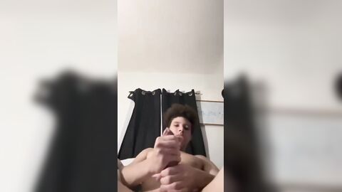 3 big cumshots from a curly guy