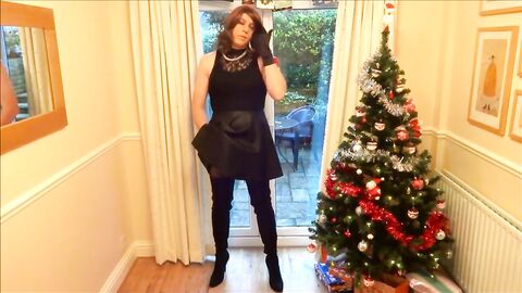 Alison in Thigh Boots - Wanking under the christmas tree