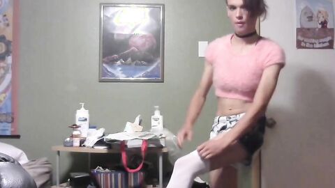 Sissy Striptease