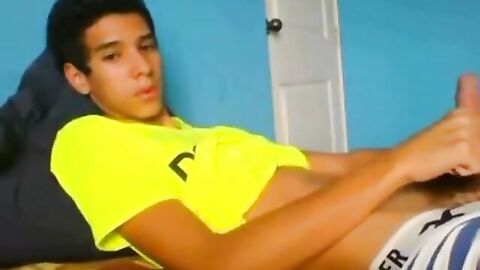 Latino Twink Shows Off When Jerking