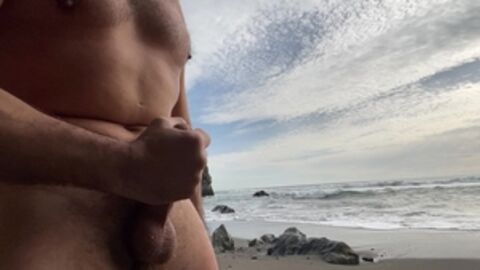 yummy Beach Have Joy With Myself fapping off At Secluded naked Beach