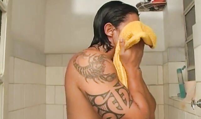 BangBangBoys: Queer-For-Pay guy feels the need for plumbing firm