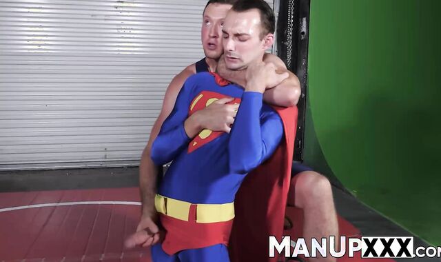 Superman twink gets tackled on the floor and played