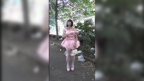 Donna Sissy Slut Public Walk