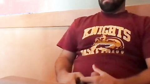 Bearded Bro Public Jerk Off in A Coffee Shop