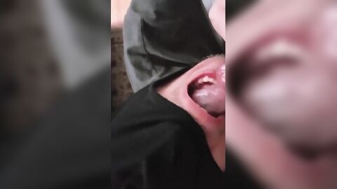 Berlin- I suck a old mens dick. Cum in mouth blowjob