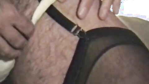 FOR MAXIPAD LOVERS! 1st time w pad in panties!-Vintage Video