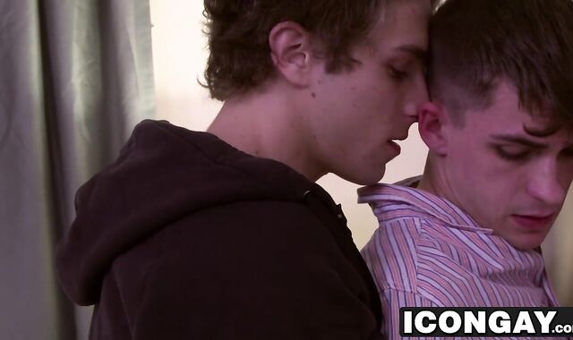Skinny gay dude blowing dick and getting hammered hard