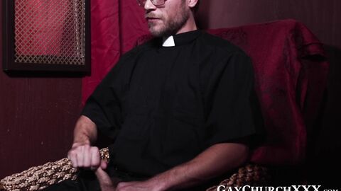 Confessing sexual acts with the bishop turns into hot fuck