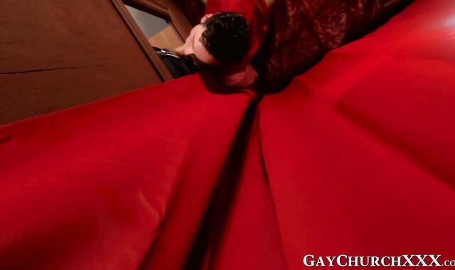 Confessing sexual acts with the bishop turns into hot fuck