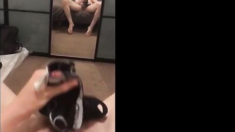 Cutie films himself in the mirror while jerking off