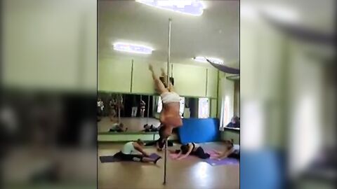 Pole-acrobat