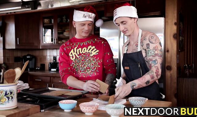 Inked twink gets his ass barebacked after making cookies