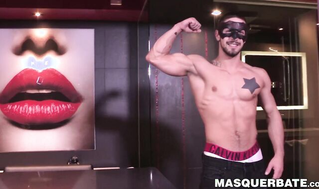 Masked muscular homo strokes his huge throbbing cock