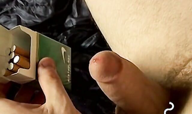 Chainsmoking handsome dude loves deep anal pounding