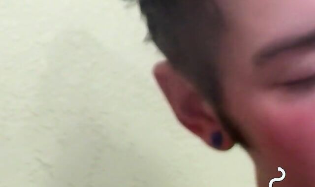 Smoking Twinks pleasureÂ of jerking off and throatfucking